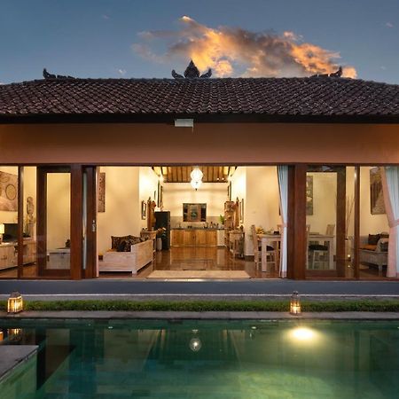 Genie Private Villa By Travellink Bali ウブド エクステリア 写真